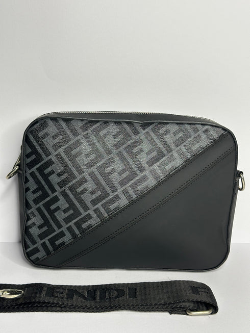 Τσαντάκι Fendi Crossbody Bag – Black/Grey