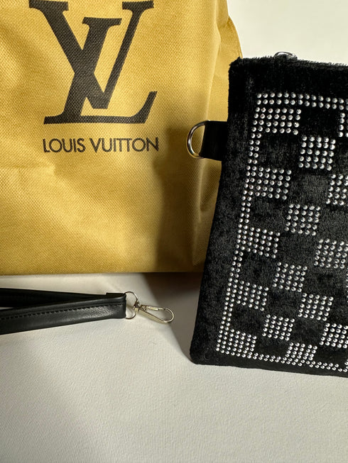 Louis Vuitton Crystal Velvet Clutch Τσάντα – Μαύρο